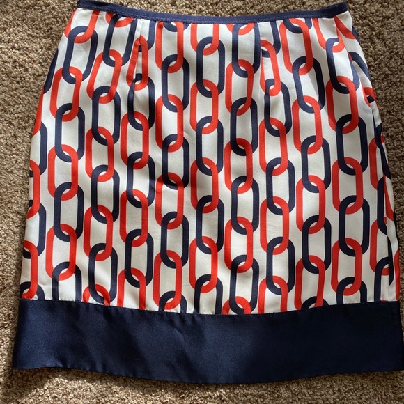 Banana Republic Chain Link Silk Skirt - Picture 2 of 6